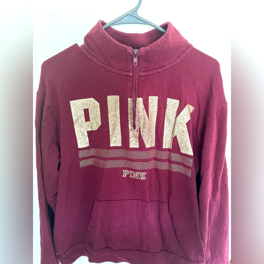 Maroon and gold PINK fleece . Size SMALL PETITE